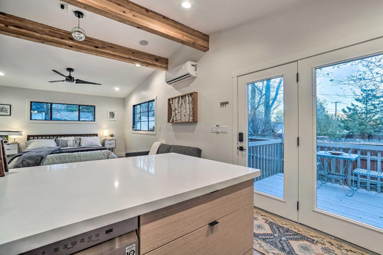 Cozy Flagstaff Studio With Patio - Near Dtwn! Екстериор снимка